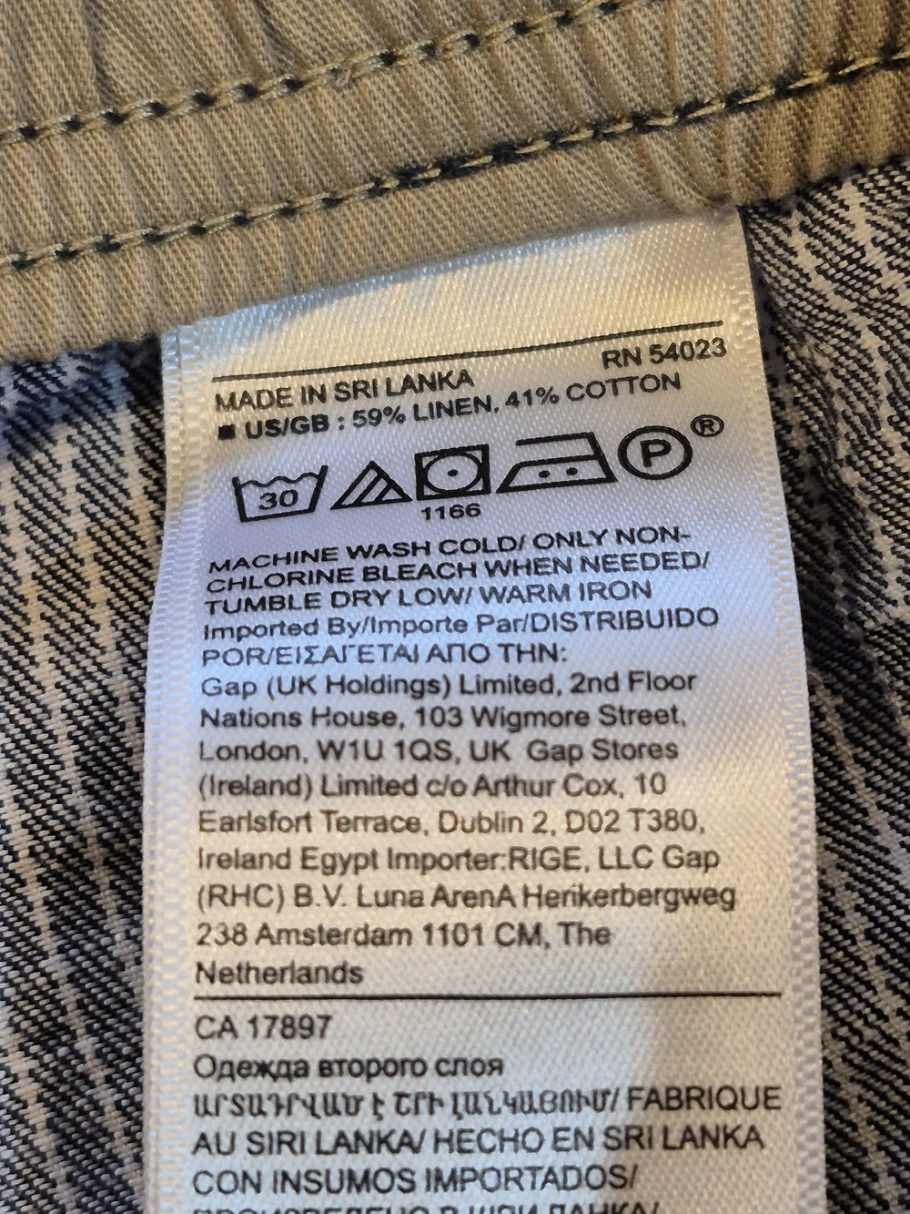 Banana Republic Navy and White Pinstripe Flat Front Shorts 4822